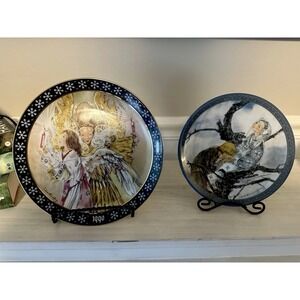 Sulamith Wülfing Plate Pair 1990 & Die Vollendung Boehm Porzellan Germany